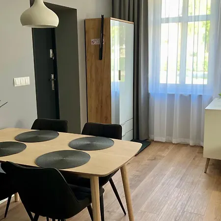 Lawendowe Nocowanie Zdrojowa 9 Lokal 1b Apartmán *